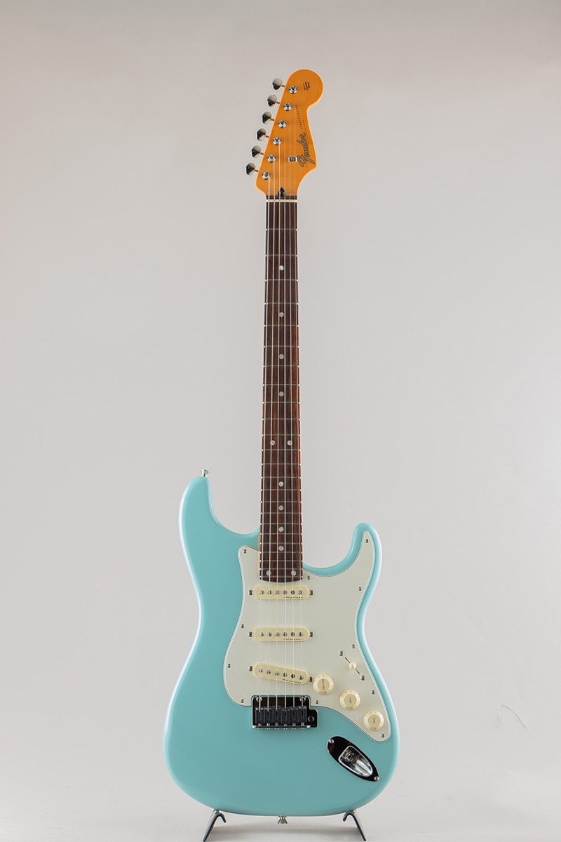 Rei Stratocaster R246/Rei Blu/Rosewood Fingerboard: エレキギター