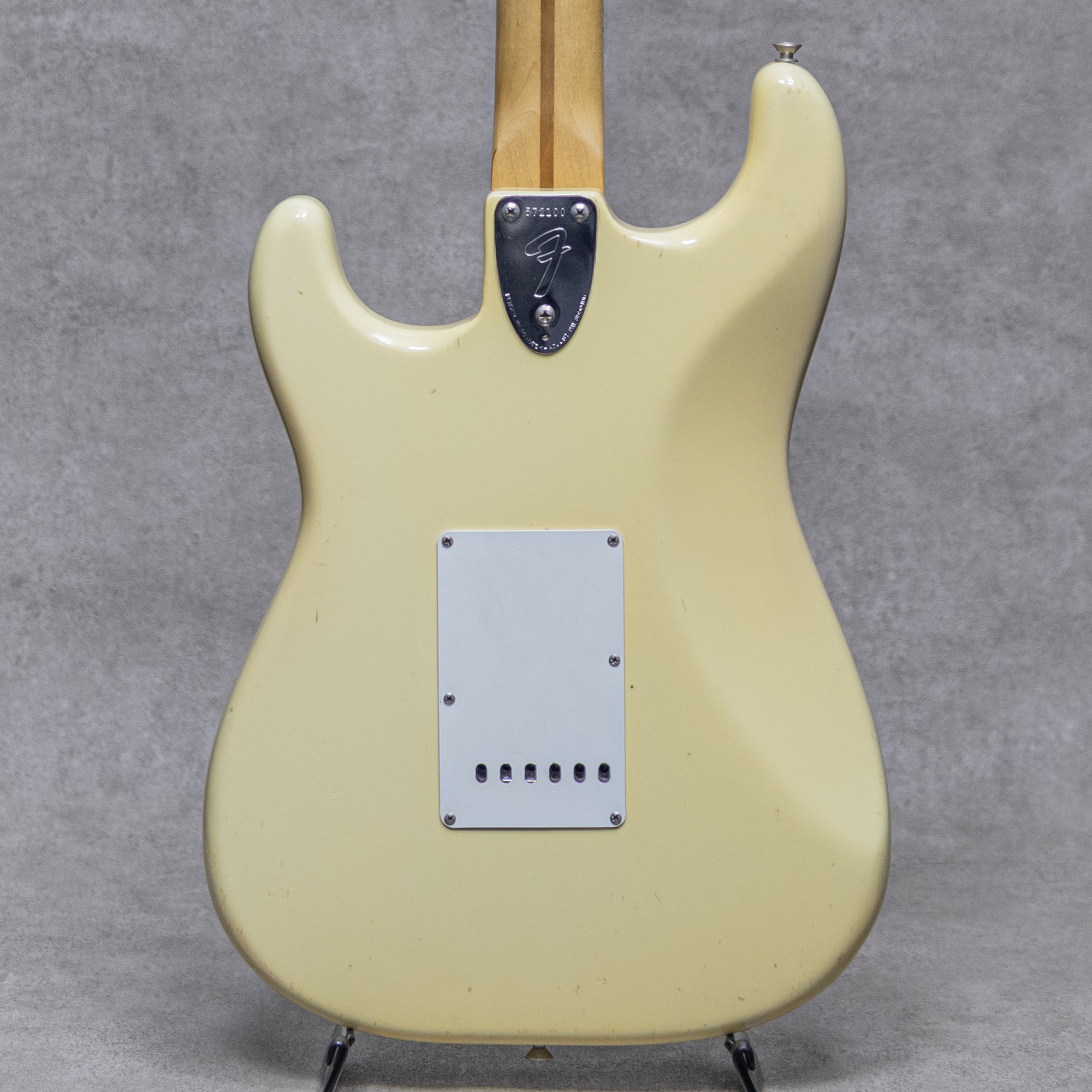 Stratocaster Olympic White / 1974: エレキギター｜三木楽器公式通販