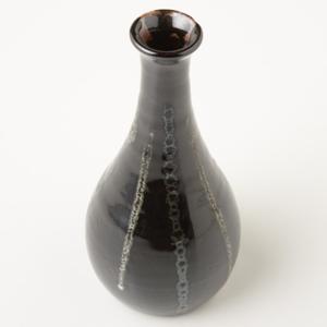 丹波立杭焼 俊彦窯 黒釉流掛一輪挿し ｜ みんげい おくむら （日本と