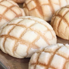 むろぴ - サクサク、ふわふわまるで焼き菓子のようなメロンパン日本一