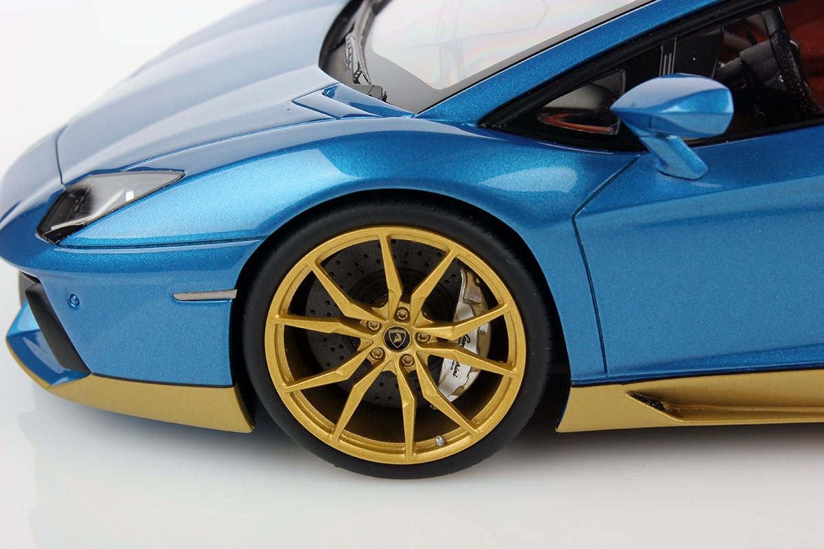 Lamborghini Aventador LP 700-4 Miura Homage 1:18 | MR Collection