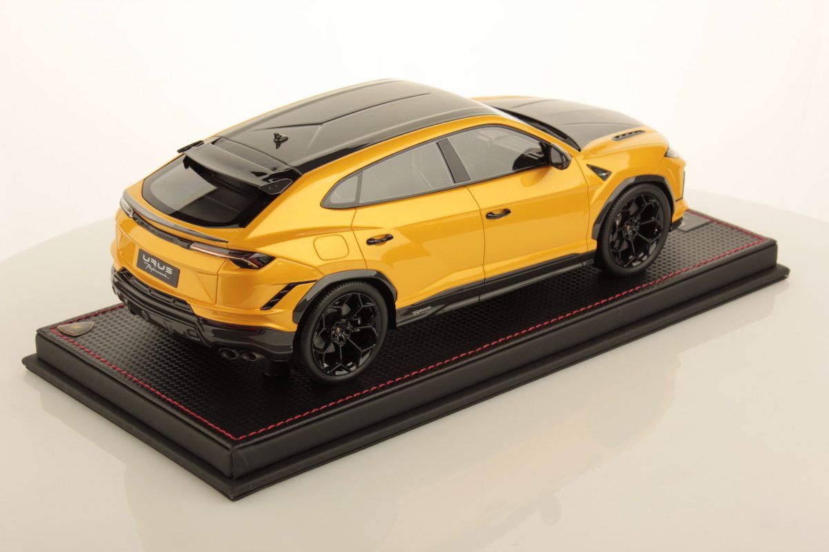 Lamborghini Urus Performante 1:18 | MR Collection Models