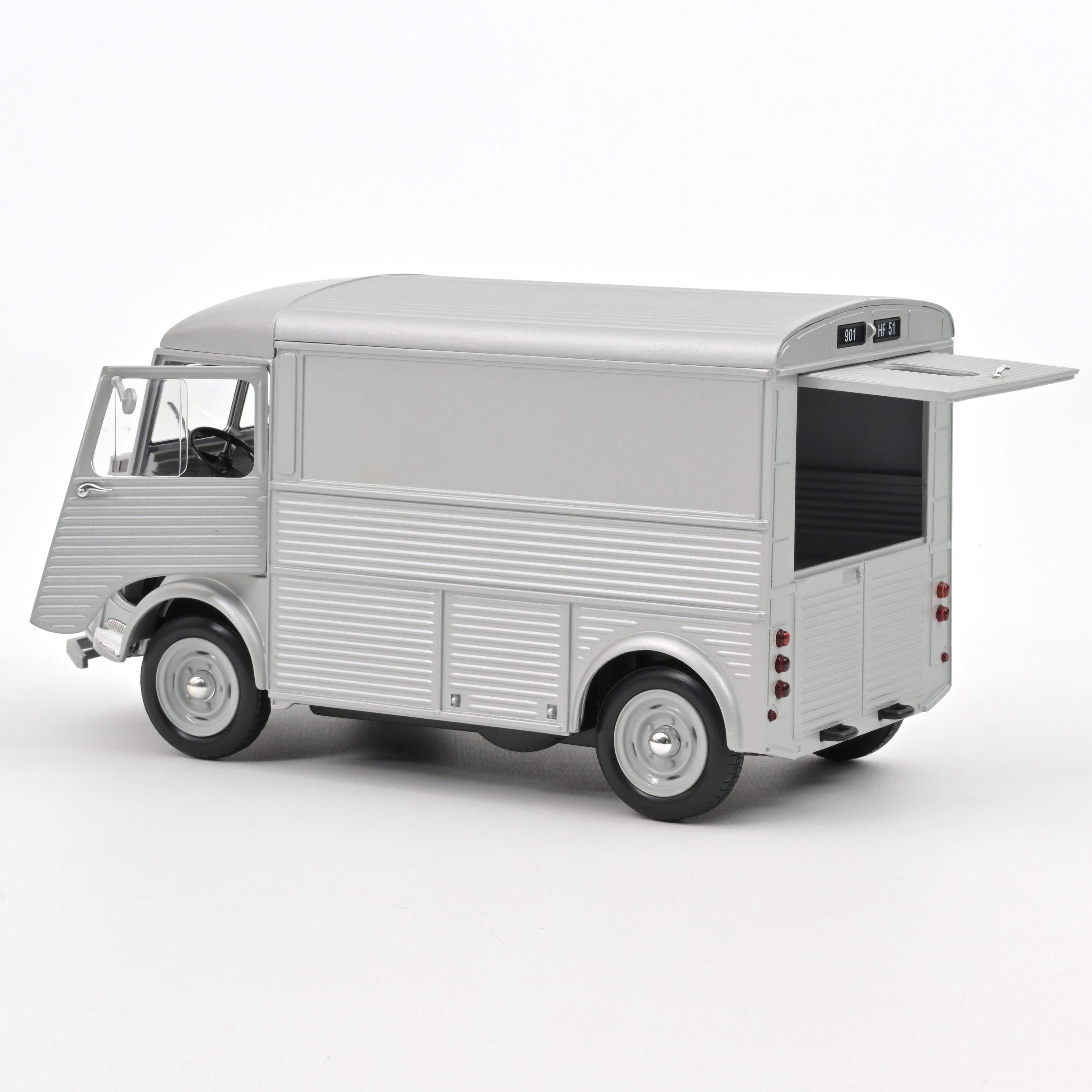 Citroën Type H 1952 Silver 1:21 – Norev