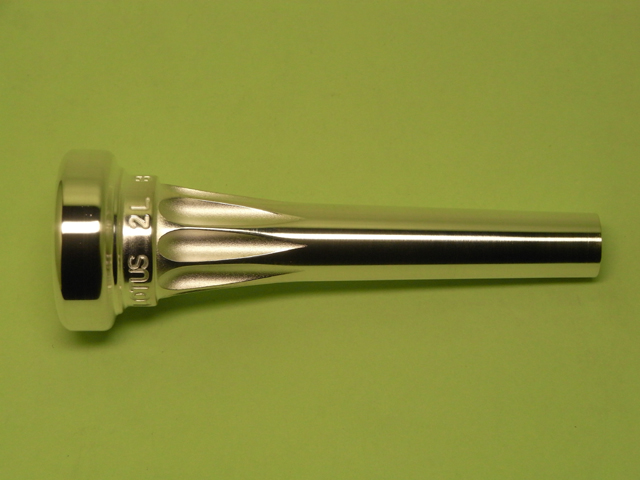 ロータス 新品トランペットマウスピース 2L B