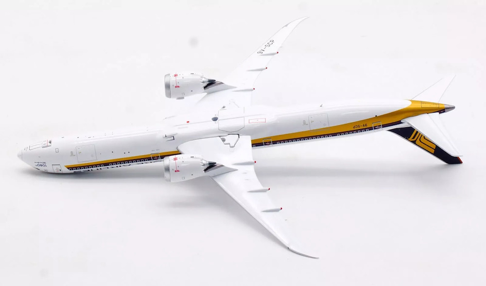 ScaleModelStore.com :: Aviation400 1:400 - AV4263 - Singapore