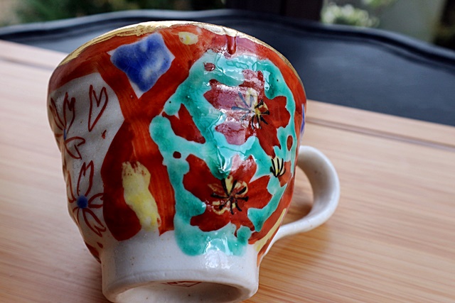 和田一人 マグカップ 赤絵 陶器 山笑う 山帰来～日々のくらし