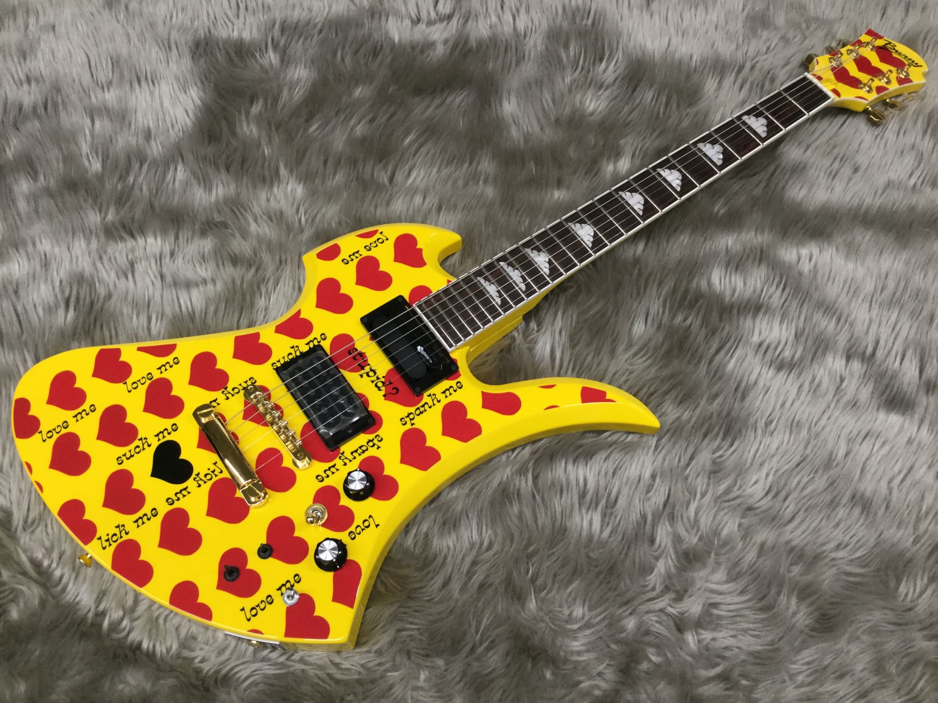 入荷情報】hideモデル Burny/MG-165s イエローハート入荷しました