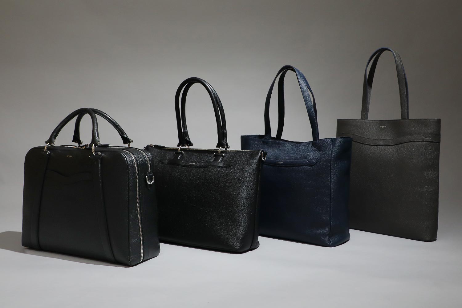 ペッレモルビダ 9B101-トートバッグ・deck/9・NAVY 人気のトートが阪急3店舗限定で復刻