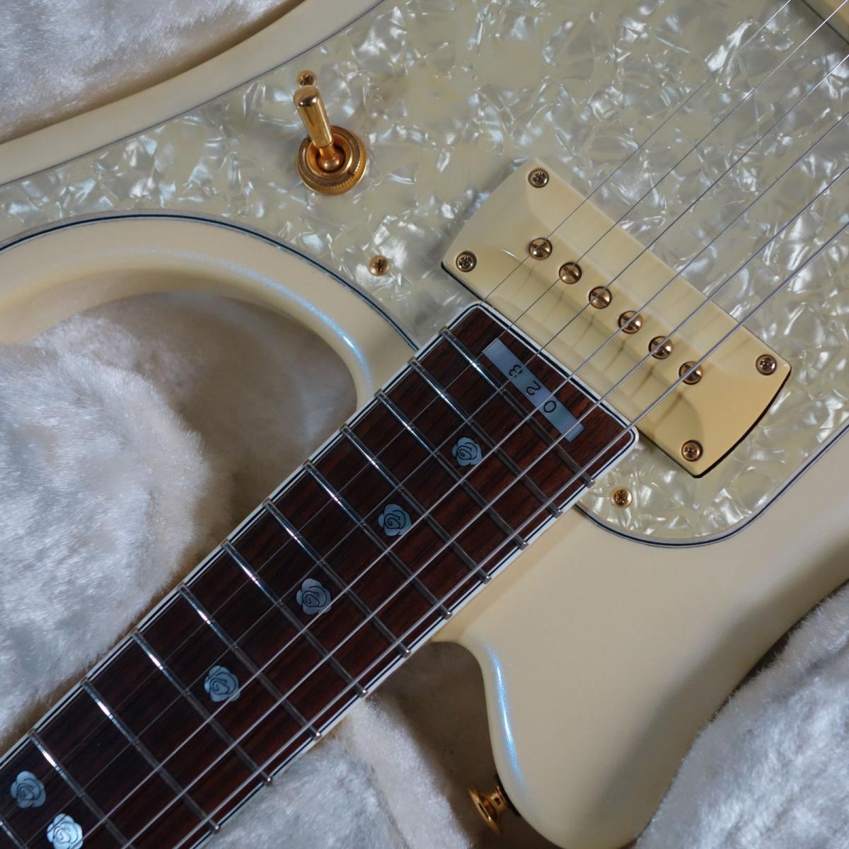 YAMAHA TBJ-CST ボディ裏面のプレート YAMAHA TBJ-CST Terry & Blue Jeans Custom RPW <ヤマハ>｜平野楽器