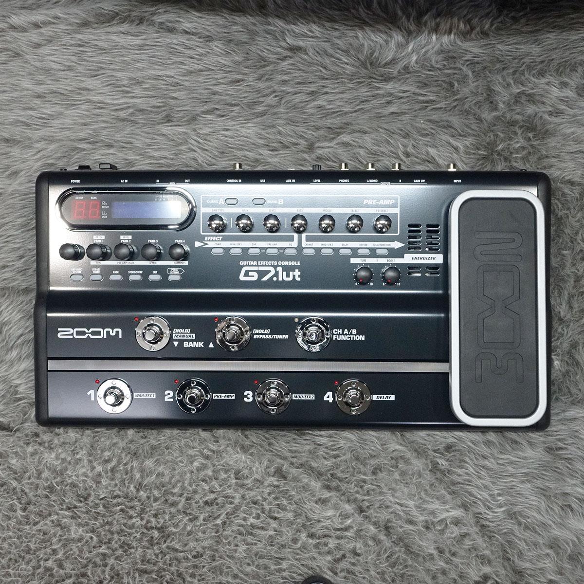 ZOOM G7.1ut ギターマルチエフェクター Amazon | ZOOM ギターエフェクツコンソール G7.1ut | ディストーション