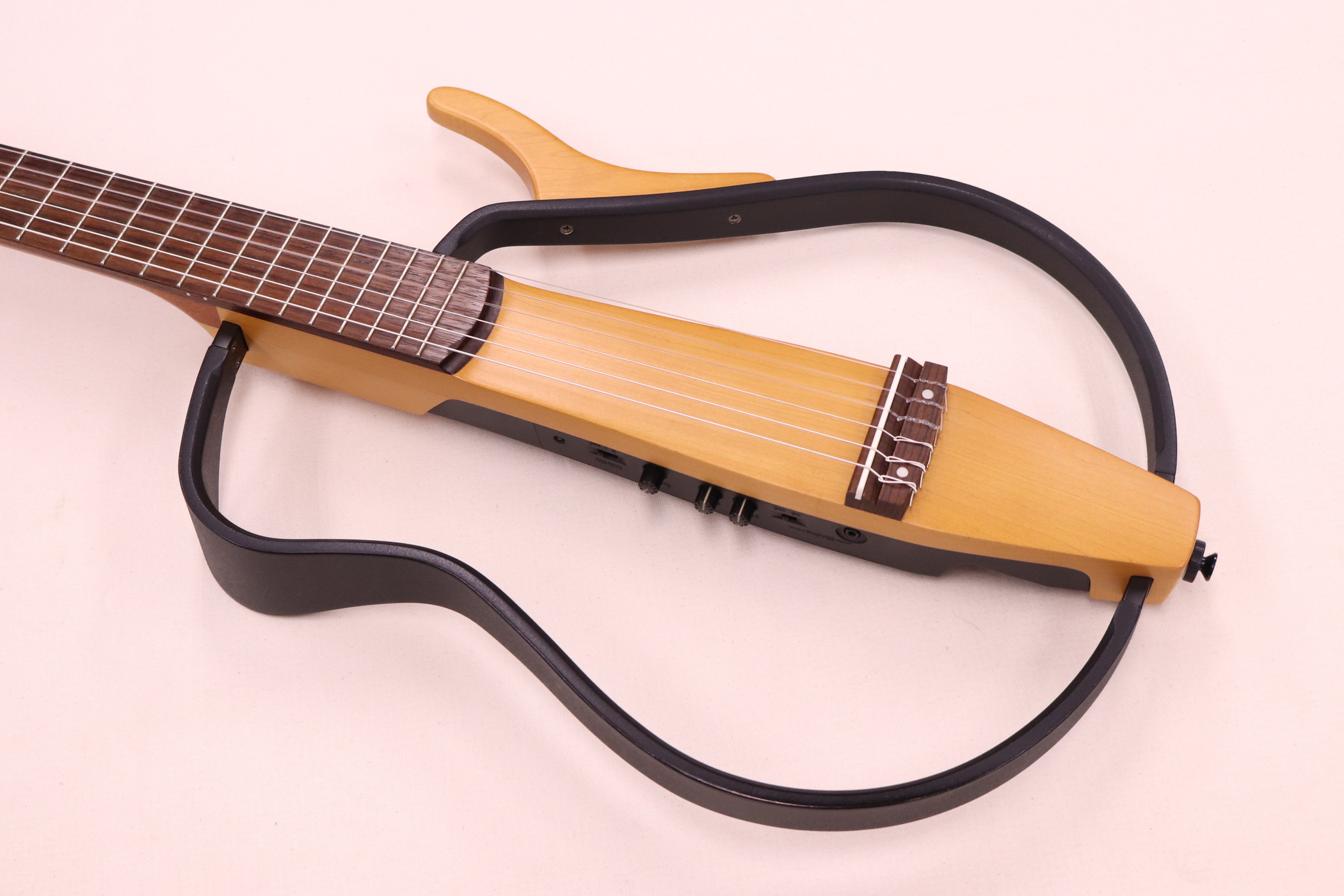 YAMAHA ヤマハ サイレントギター SLG-100N(ナイロン弦タイプ) [中古品