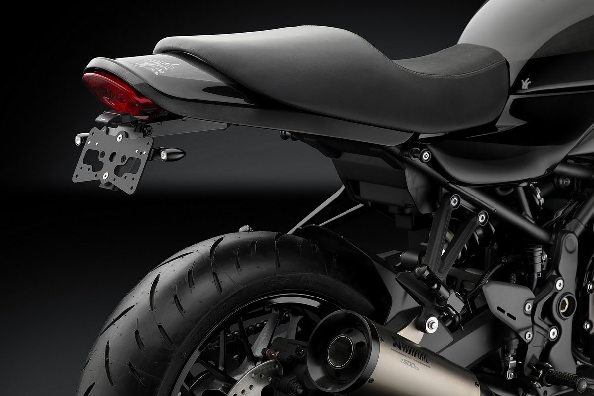 Kawasaki Z900RS Cafe by Rizoma - Return of the Cafe Racers