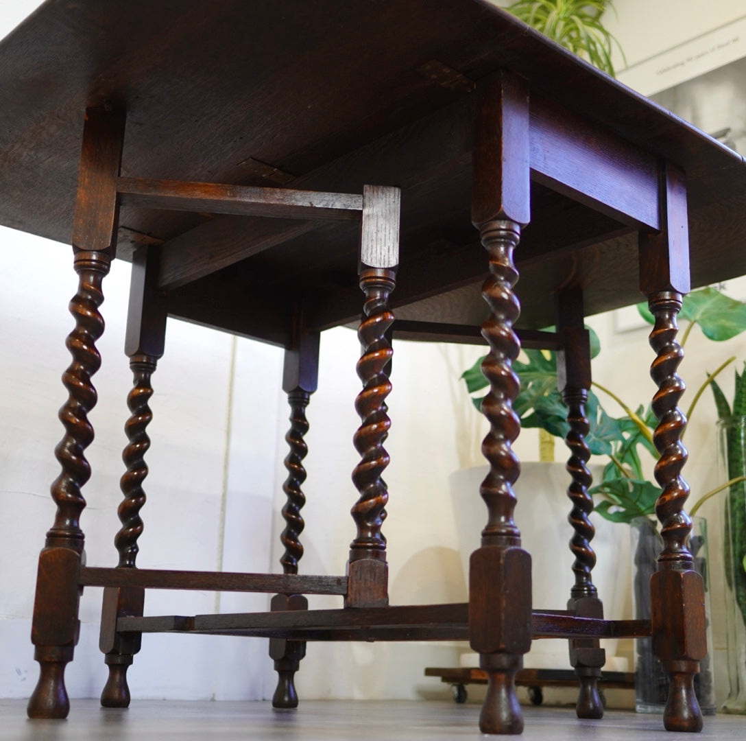 英国アンティーク ゲートレッグテーブル ツイストレッグ 伸長式 中古