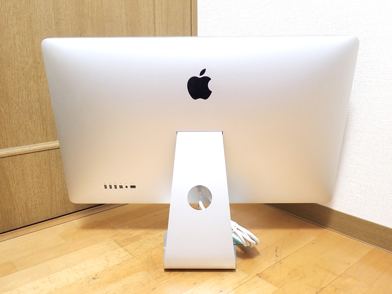 液晶ディスプレイ Apple Thunderbolt Display A1407 MC914J/B アップル