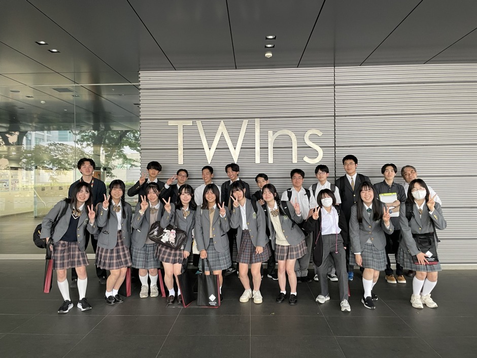 渋谷教育学園渋谷中学高等学校がTWInsに来訪 – 早稲田大学 先端生命医