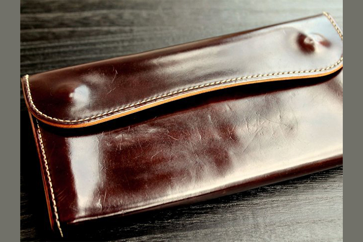 国産コードバンを使用した特別なTONGUEについてのお話 | WILDSWANS