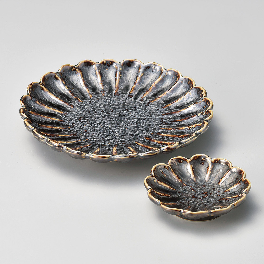 菊割の食器の通販|食器のセール・購入なら陶磁庵