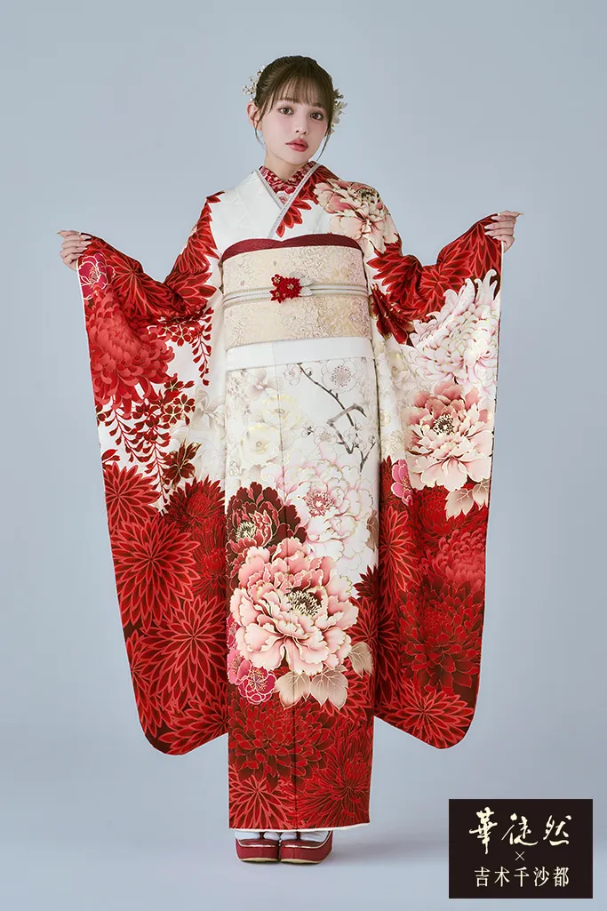 華徒然×吉木千沙都ブランド振袖 白地/赤 古典柄 人気 豪華 華やか