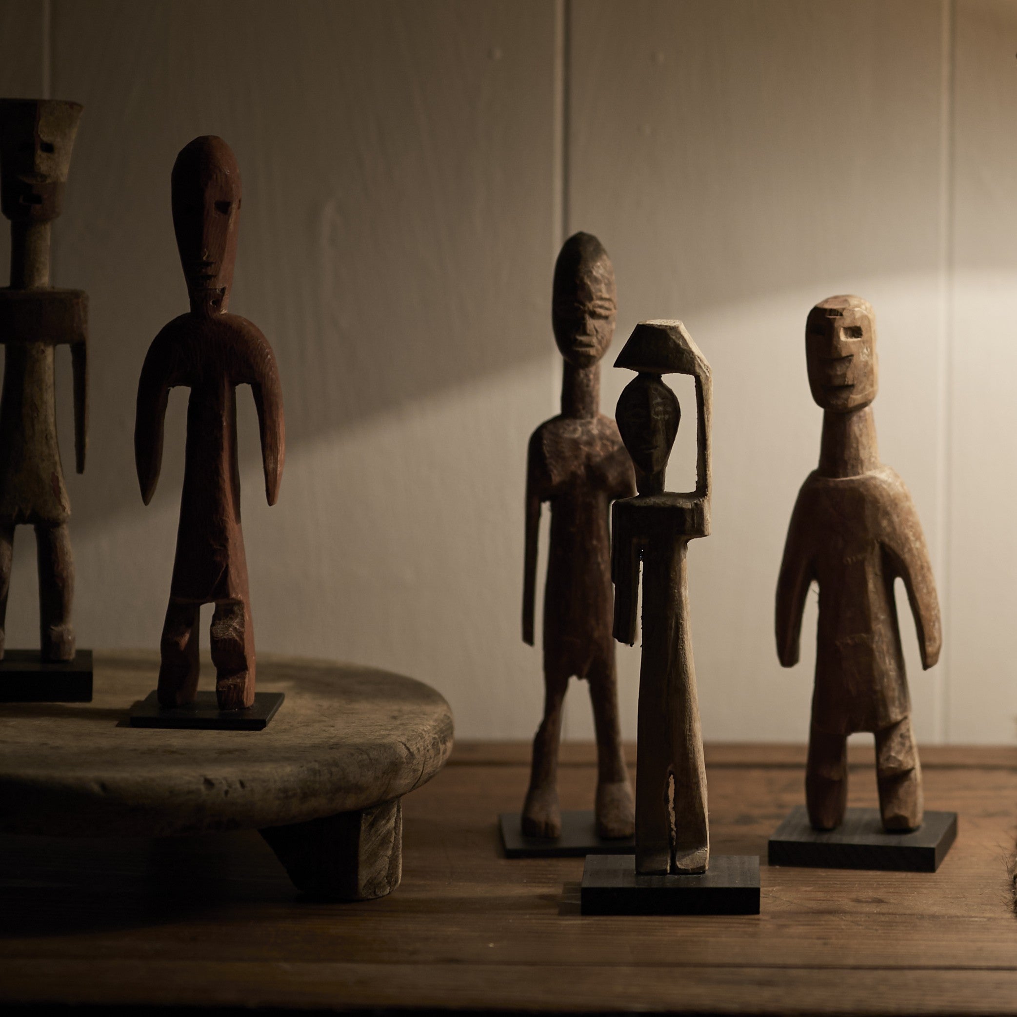 アフリカンヴィンテージ | 魔除け木彫り像 003 | アダン族 – tiflo