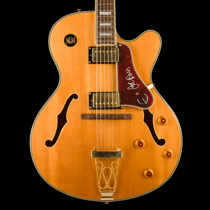Used Epiphone Joe Pass Emperor II Natural with Gig Bag — Truetone