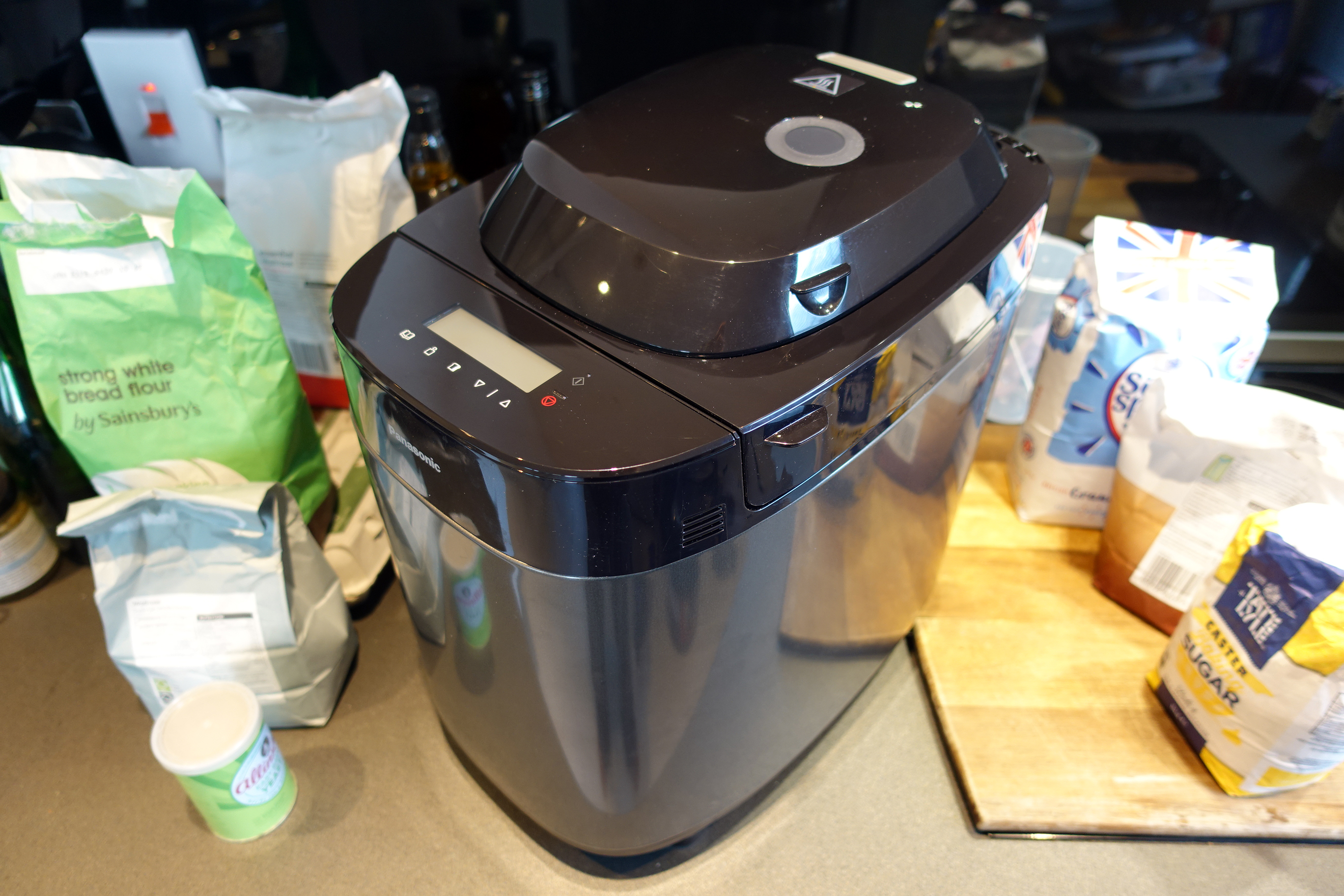 Panasonic SD-ZX2522 Breadmaker Review - Trusted Reviews