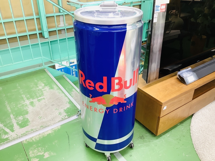 Red Bull（レッドブル）缶型冷蔵庫 RB-CCV2 2016年製 入荷しました