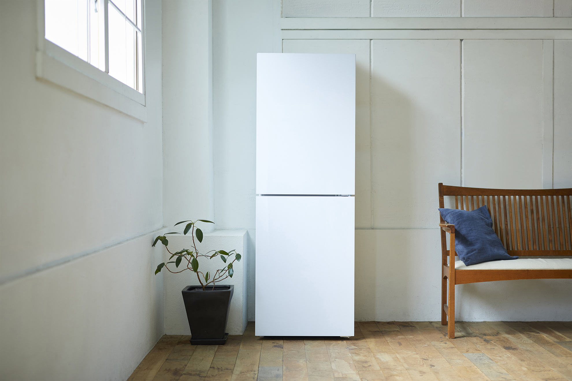 新製品「2ドア冷凍冷蔵庫」を発表しました。 | 株式会社ツインバード