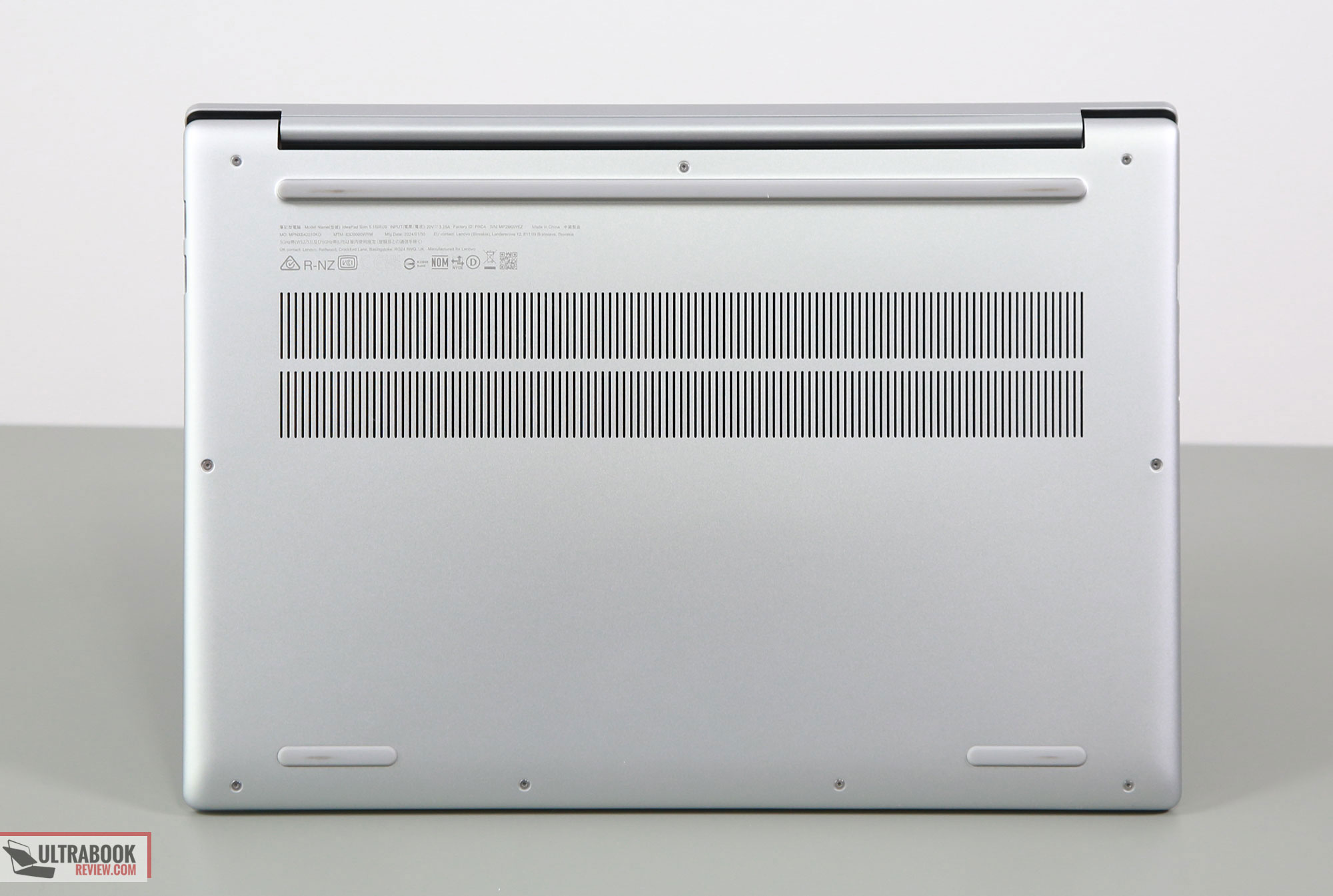 Lenovo IdeaPad Slim 5 15 review (15IRU9 model, Core 7 150U, IPS)