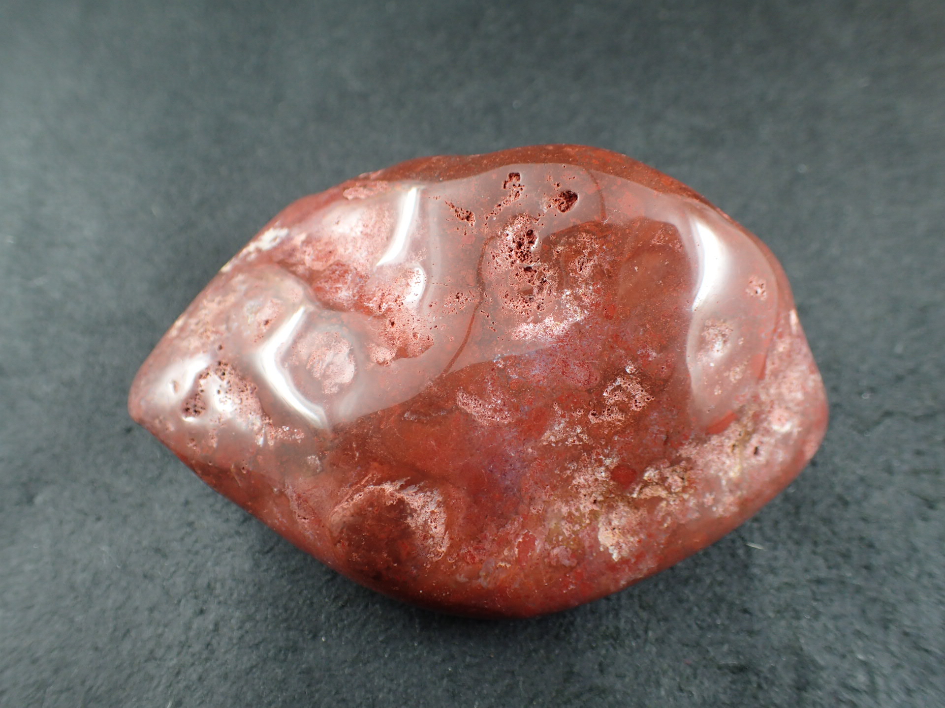 佐渡赤玉石 ｜石の販売専門店【vec stone club】