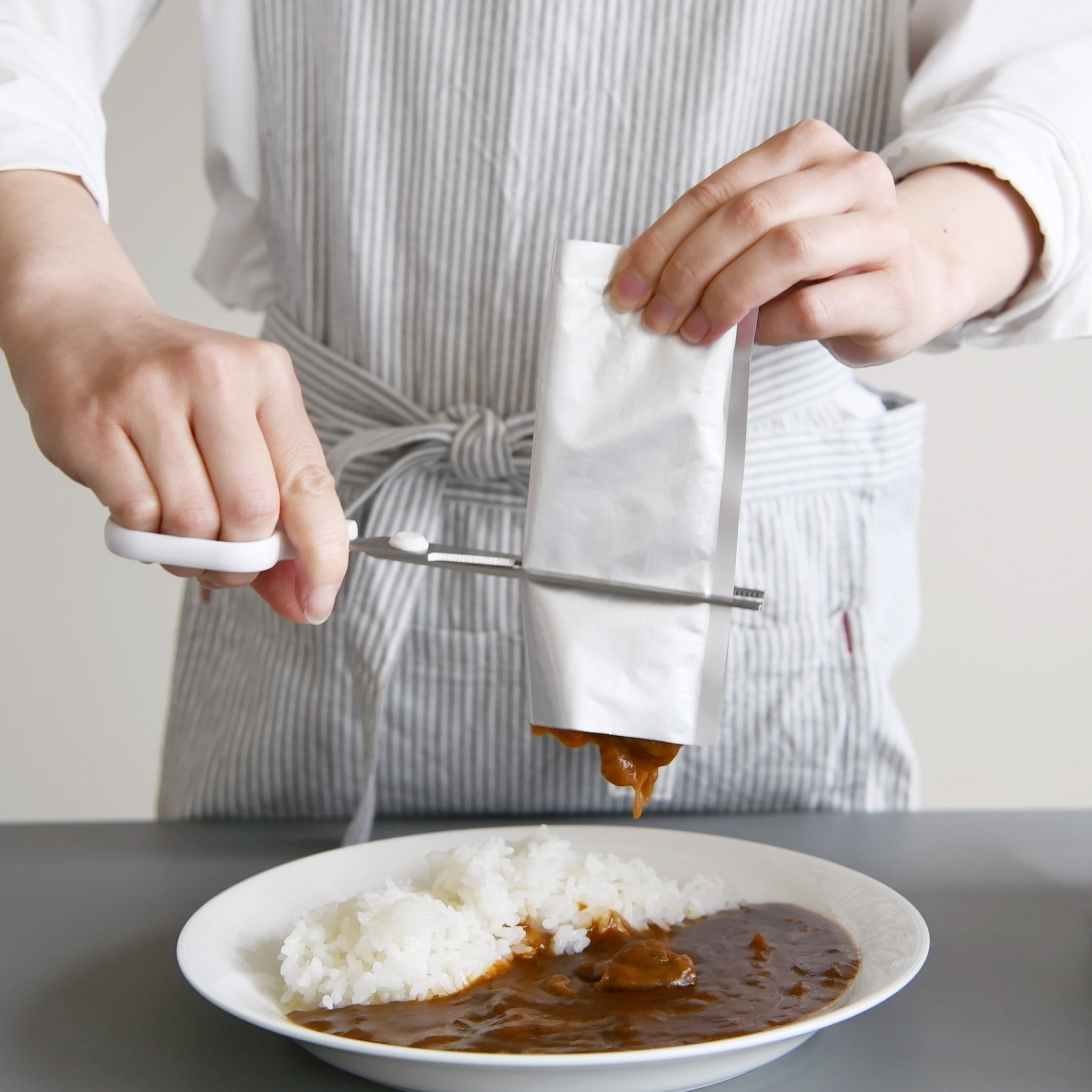 れとらくはさみ – YAXELL｜株式会社ヤクセル