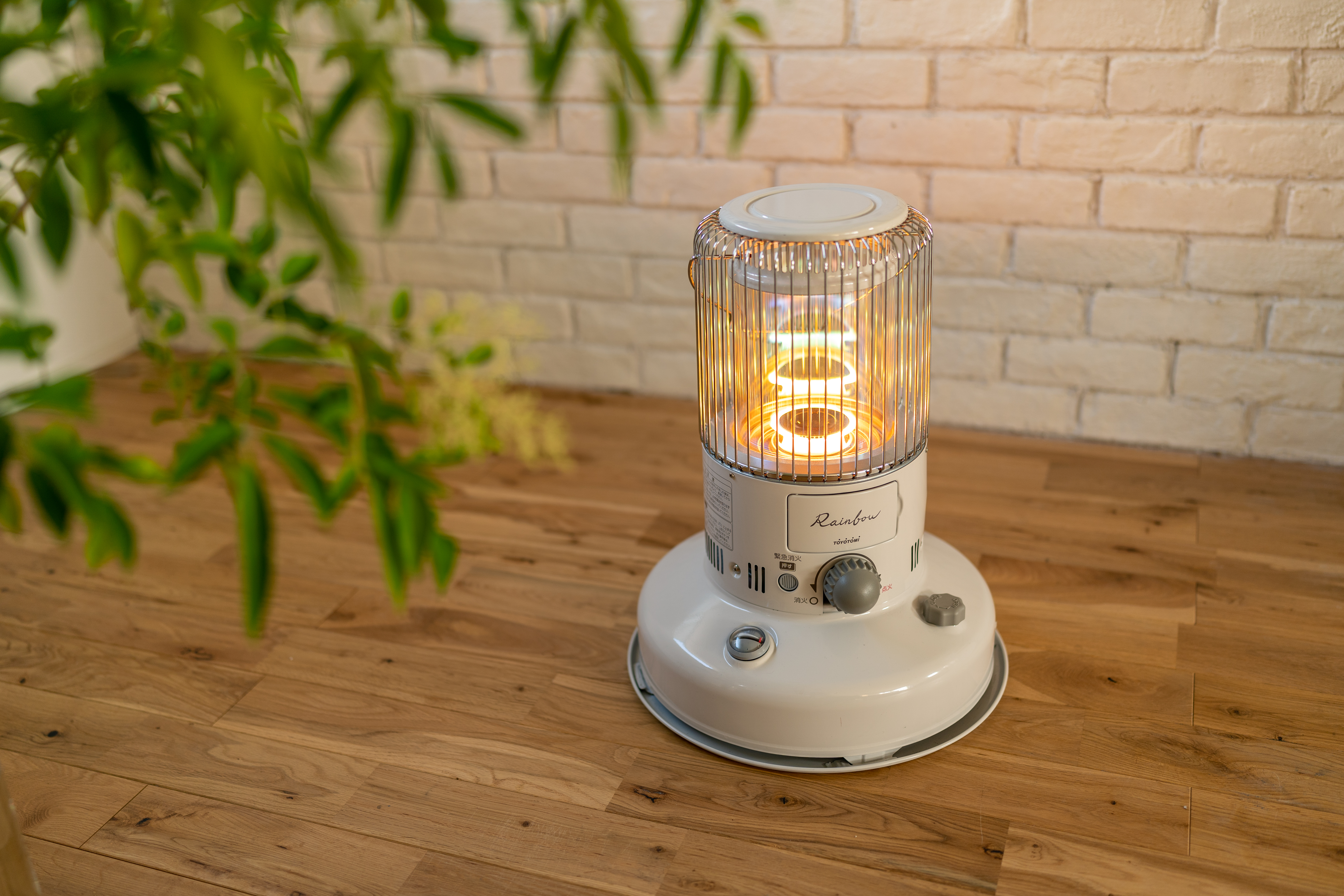 チ*イ様 トヨトミ レインボーストーブ チ*イ様 トヨトミ レインボー