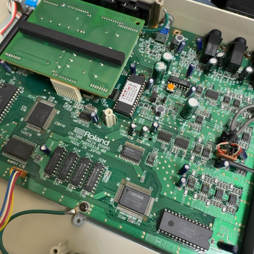 発売30年後に解明】微妙すぎるハードウェアバグを修正「Roland MIDI