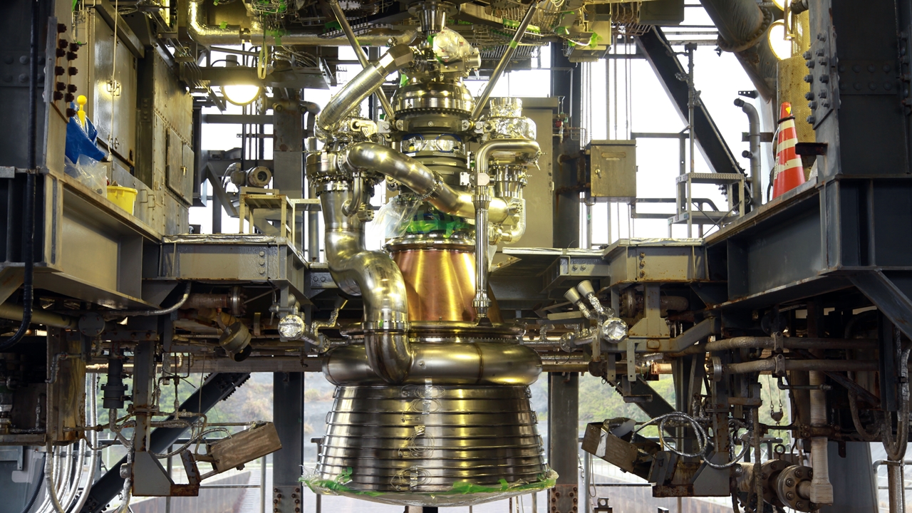 国産新ロケットエンジン「LE-9」は飛べるのか？ | 日経クロステック