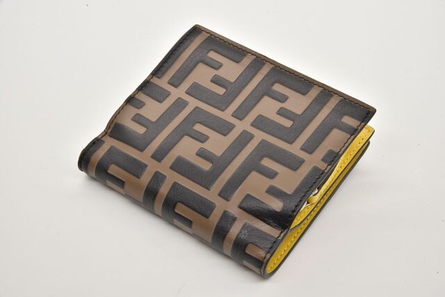 駅南やまご質店オンラインショップ / フェンディ エフ イズ フェンディ