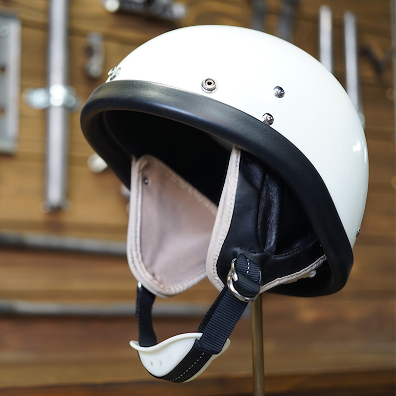 オーシャンビートル□ BEETLE PTR ハーフヘルメット アイボリー