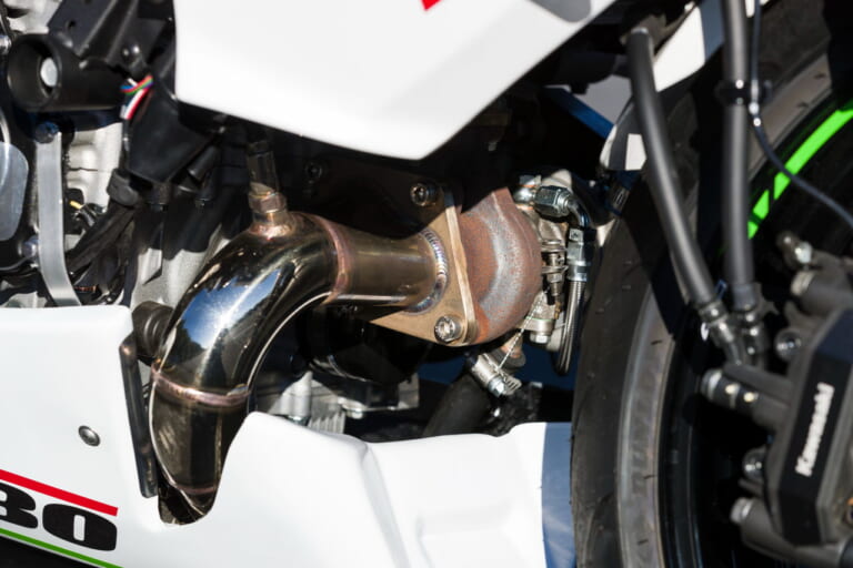 トリックスター「ZX-4R TURBO」最高速300km/hチャレンジ、シェイク