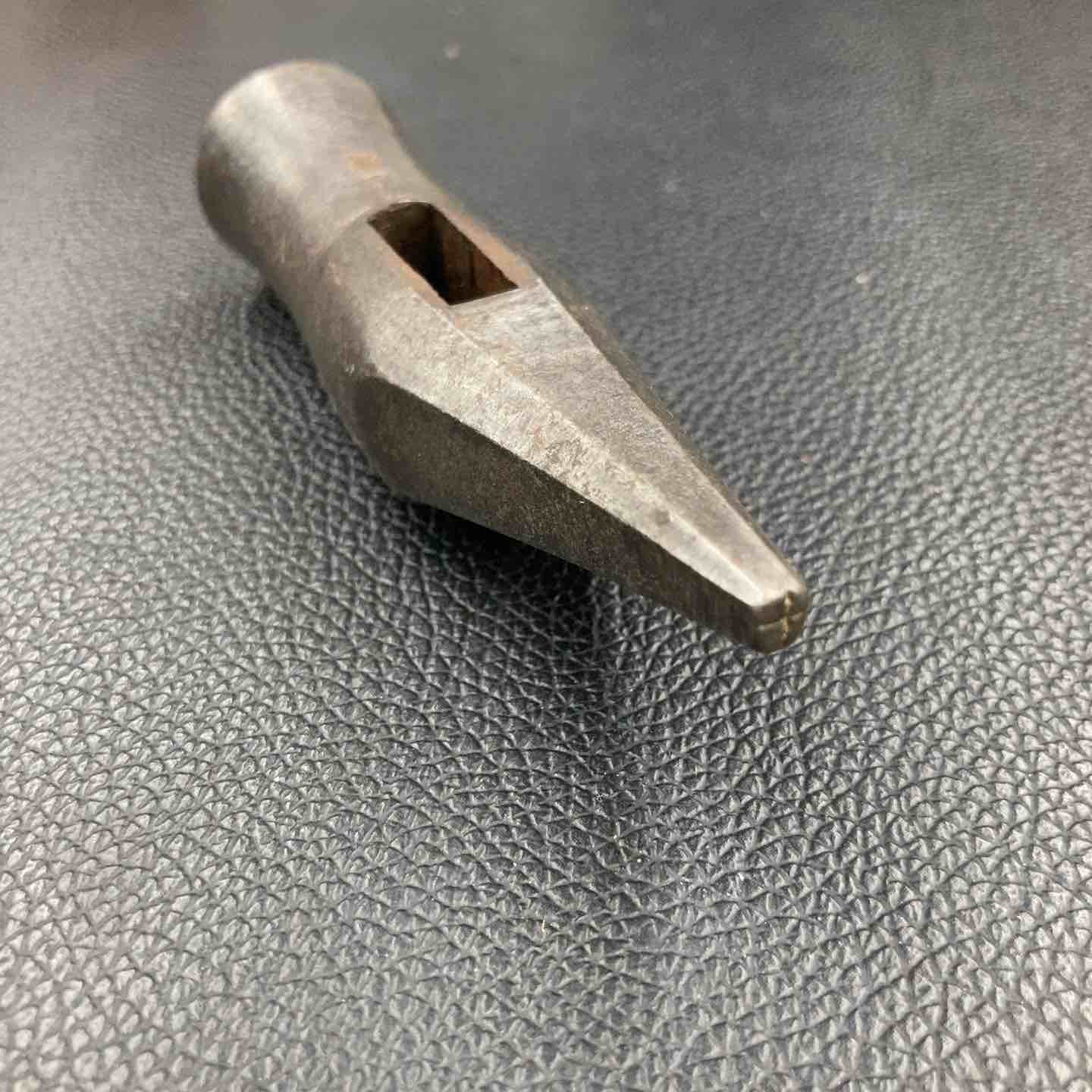 長谷川幸三郎 先切金槌 玄能(玄翁) 全鋼 216g 60匁【八潮店】 – アクト