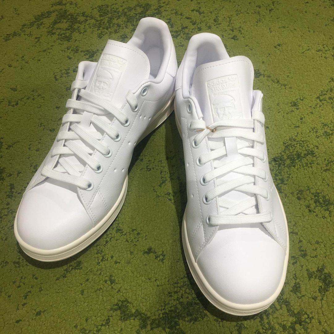 スタンスミスゴルフより新色登場！】真っ白なシューズでラウンドへ