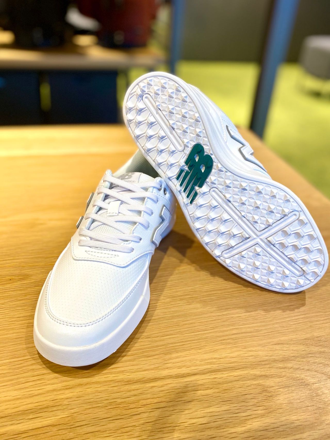 長時間歩きやすい！【 new balance golf 】574 SL COURT入荷