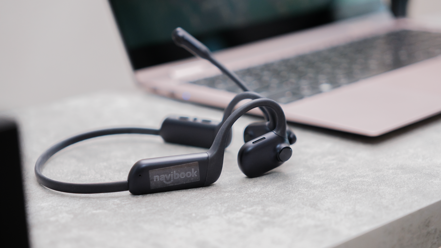 navibook NB200 レビュー。AIノイズキャンセリングを搭載する通話特化