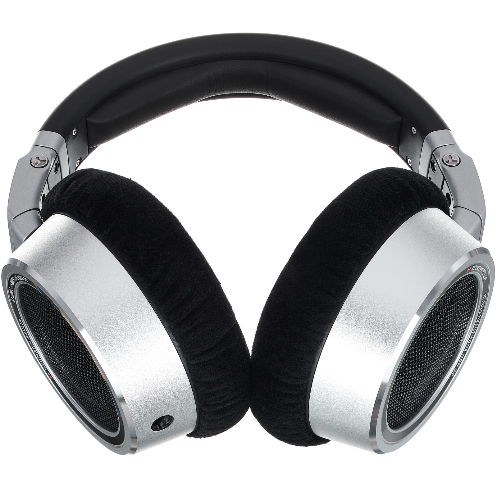 Neumann NDH 30 – United States