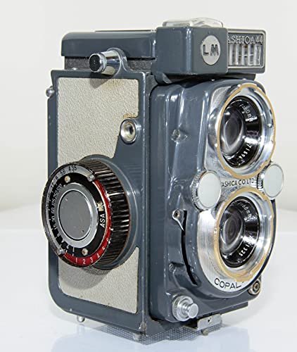 あまてむ｜ヤシカ44 ベスト判フィルム使用の4×4cm二眼レフカメラ