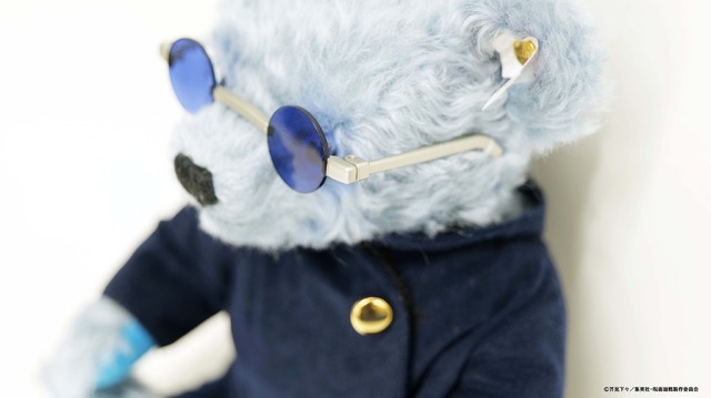 呪術廻戦」高専時代の五条悟が“テディベア”になって登場♪ ドイツの最