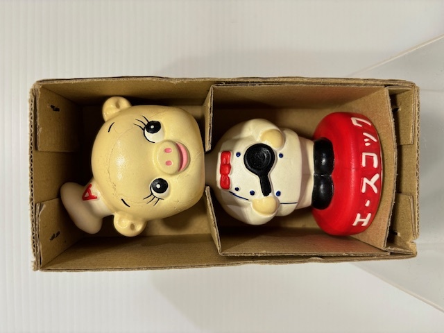箱入☆エースコック☆ブタさん☆陶器製☆首ふり 人形 14．5cm