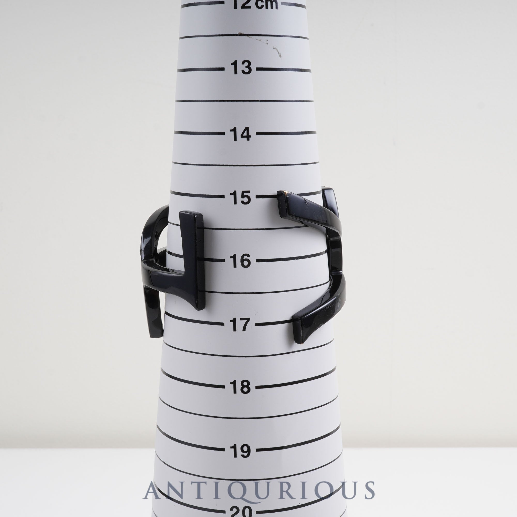 サンローラン ブレスレット カサンドラ | 東京銀座のヴィンテージ