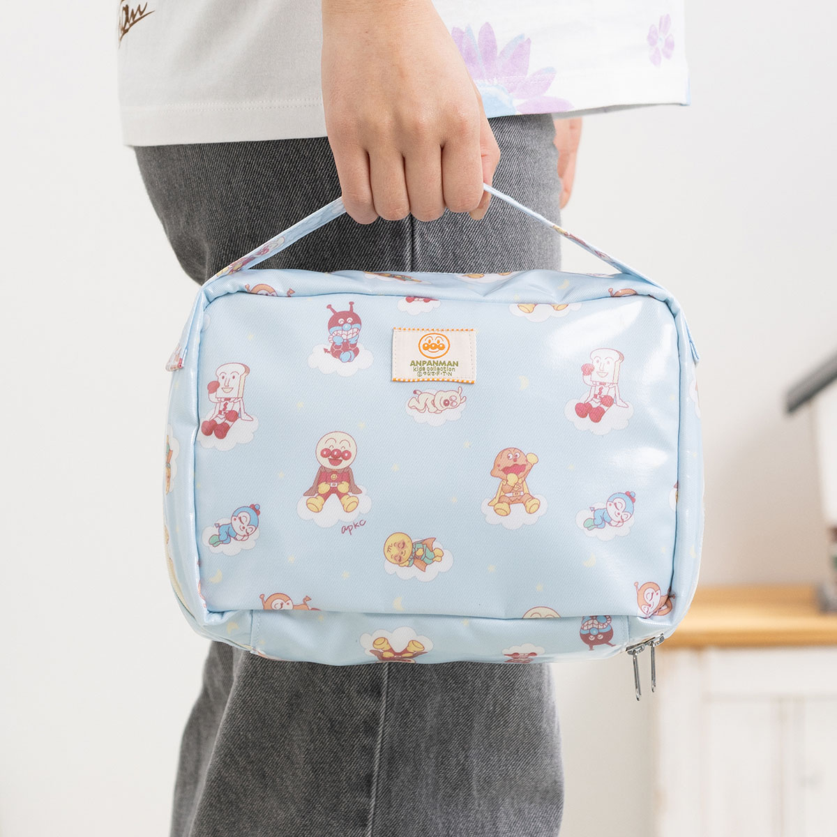 雲柄ラミネートオムツポーチ｜アイテム｜アンパンマンキッズ