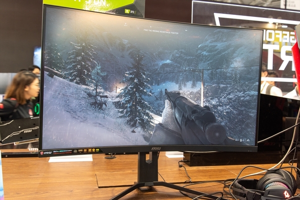 ASCII.jp：MSI、コンシューマー機ゲーマー向けの湾曲4K液晶「Optix
