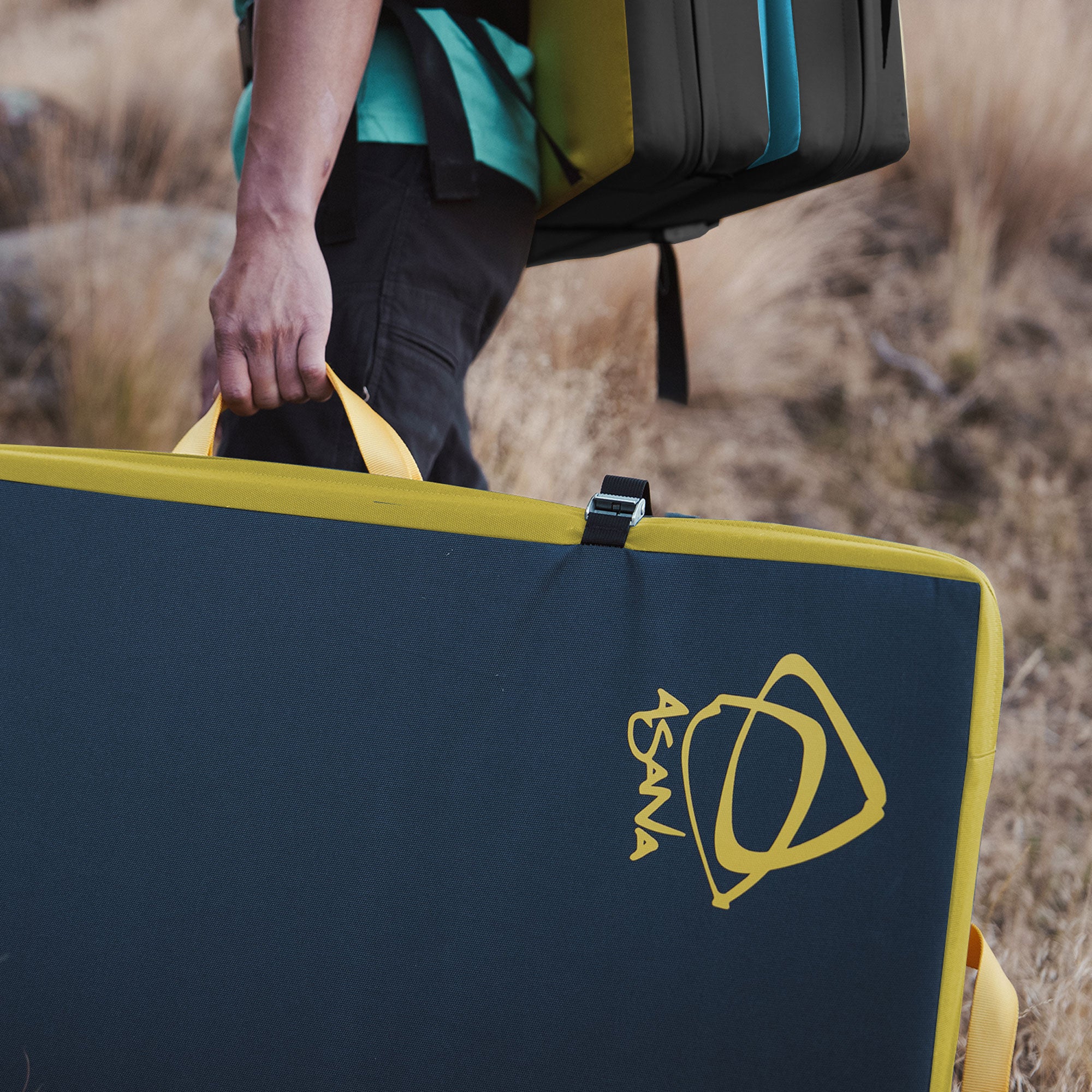 Focus Pad: Premium Bouldering Crash Pad & Landing Zone – Asana