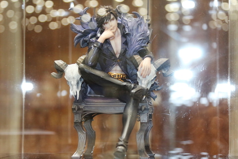 ベリアル 1/8サイズスタチュー」彩色見本が「グラブルEXTRAフェス2022