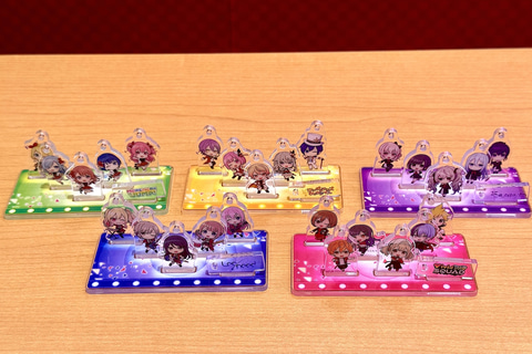 スシロー×「プロセカ」コラボメニューやグッズを撮り下ろしで紹介